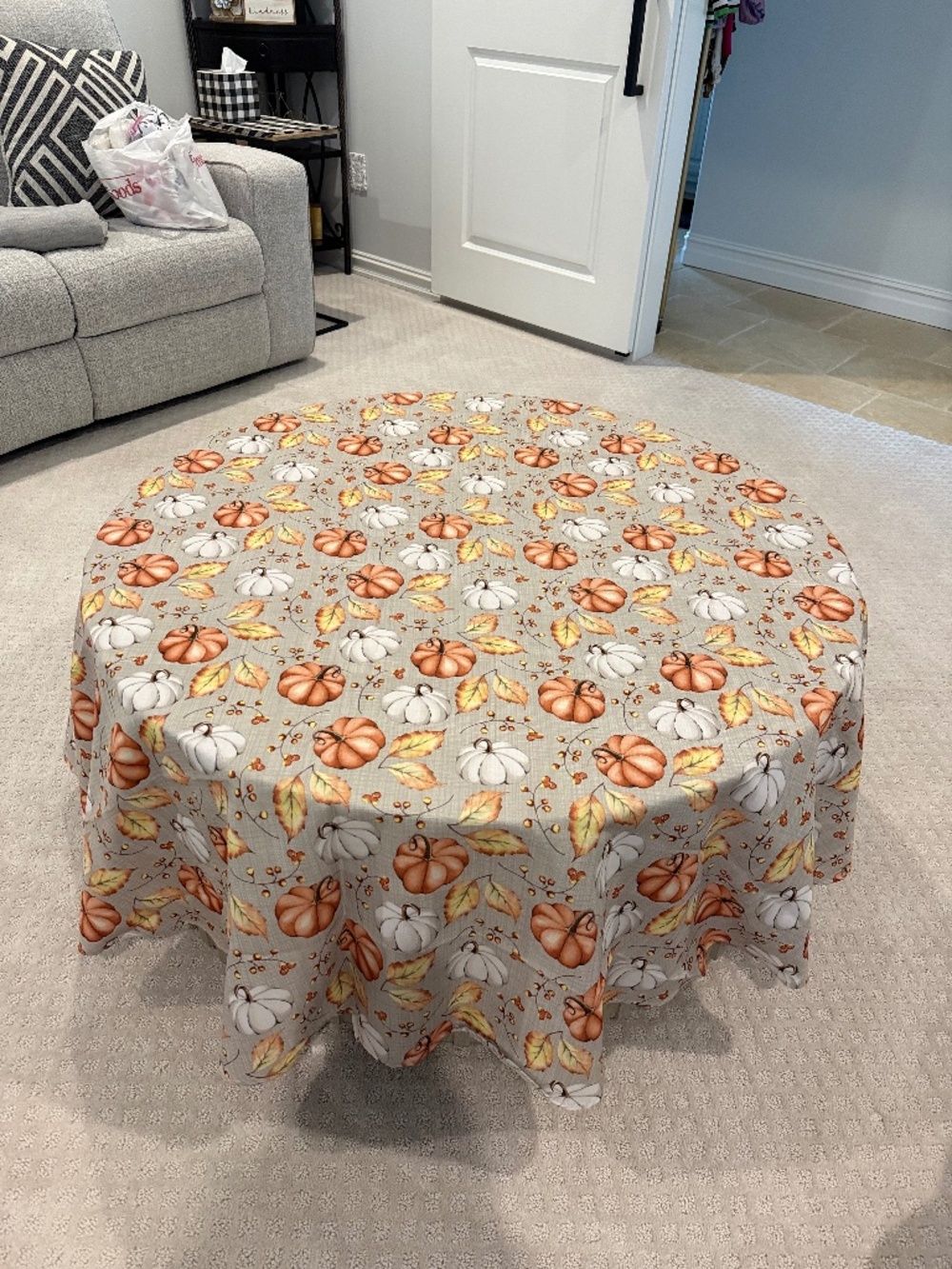 Colordrift 70" Round "Pumpkin Print" Table Clothe